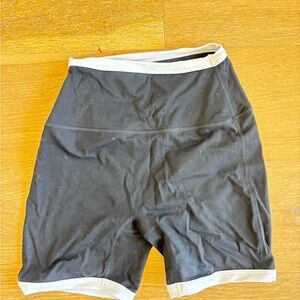 Set Active Sportbody Contrast Shorts